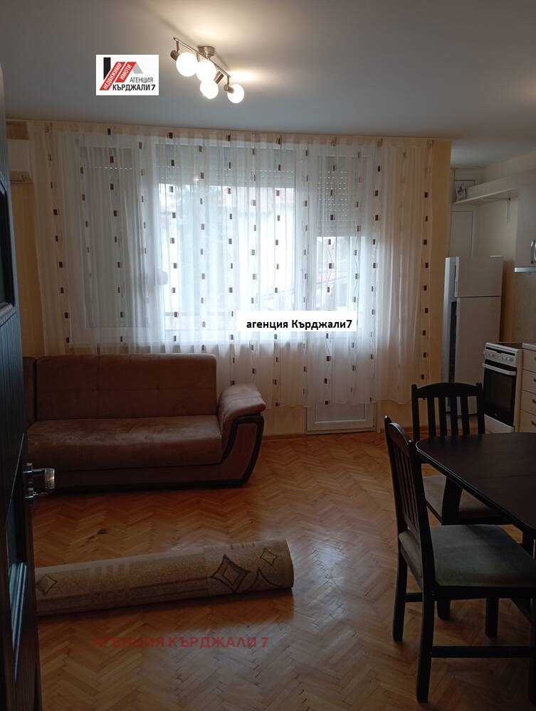 Zu vermieten  1 Schlafzimmer Kardschali , Weseltschane , 50 qm | 57431821 - Bild [5]