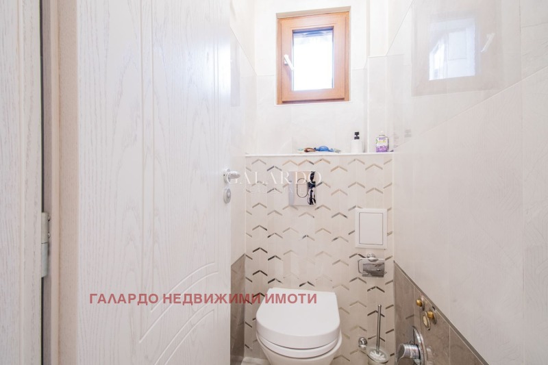K pronájmu  2 ložnice Sofia , Centar , 110 m2 | 11649971 - obraz [12]