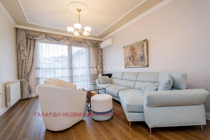 K pronájmu  2 ložnice Sofia , Centar , 110 m2 | 11649971 - obraz [3]