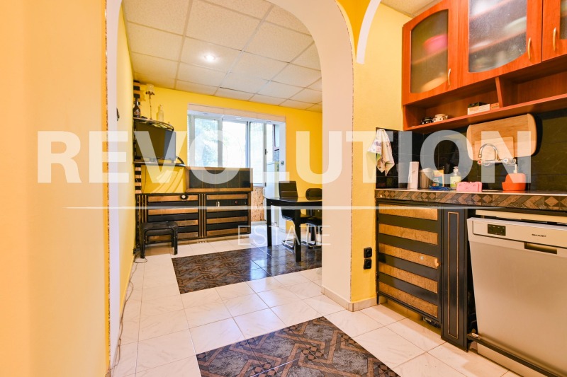 K pronájmu  2 ložnice Sofia , Mladost 2 , 110 m2 | 26653600 - obraz [5]