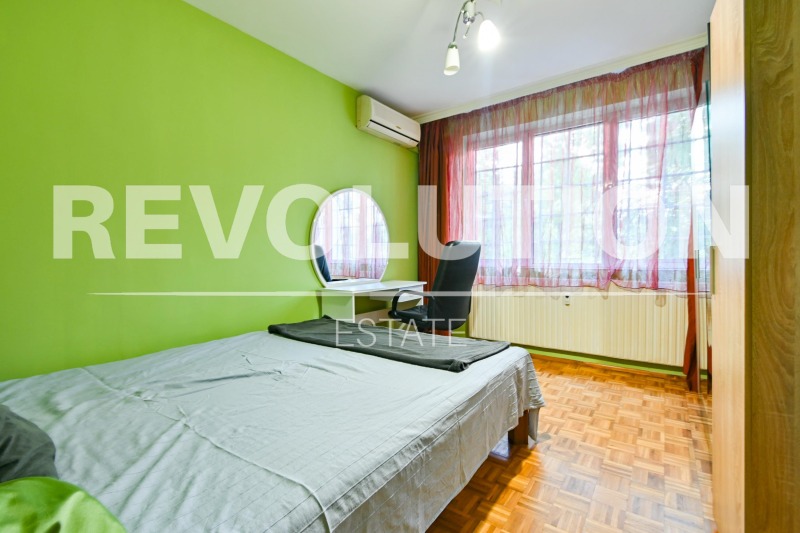 K pronájmu  2 ložnice Sofia , Mladost 2 , 110 m2 | 26653600 - obraz [9]