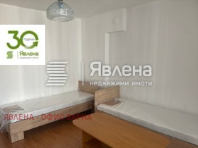 3-стаен град Варна, Център 5