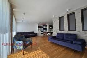 3+ chambres Briz, Varna 2