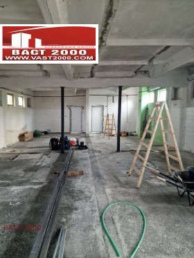 ПРОМ. ПОМЕЩЕНИЕ, 170 m2