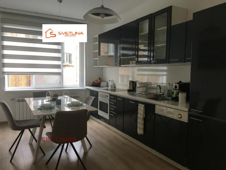 Te huur  3+ slaapkamer Sofia , Tsentar , 135 m² | 93853359