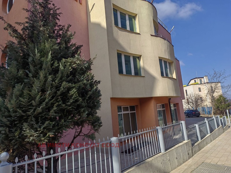 Дава под Наем САМОСТОЯТЕЛНА СГРАДА в град София, Младост 1 - 770 кв.м / 7 700 € » 15 059.89 лв., АБ ИМОТИ КОНСУЛТ ЕООД
