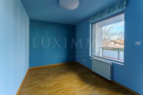 ���� ��� ���� 3-����� | Imot.bg � ����� ������ 13