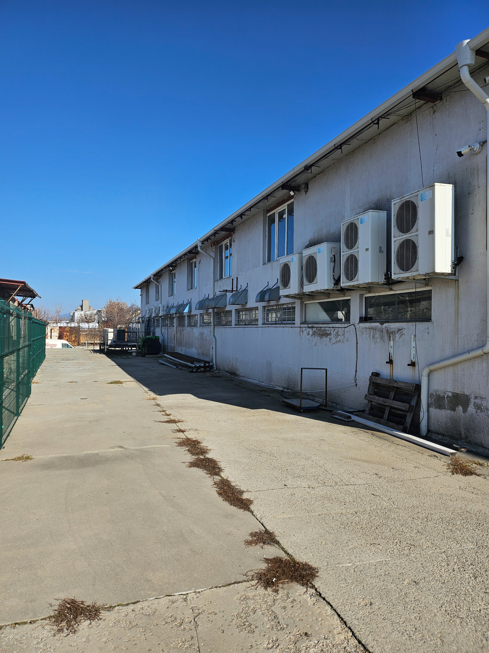 Дава под Наем ПРОМ. ПОМЕЩЕНИЕ | Imot.bg — изображение 2