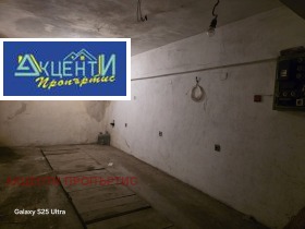 ГАРАЖ, ПАРКОМЯСТО, 18 m2