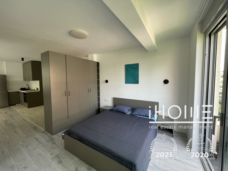 Zu vermieten  1 Schlafzimmer Sofia , sch.gr.Juschen park , 70 qm | 73138194 - Bild [7]