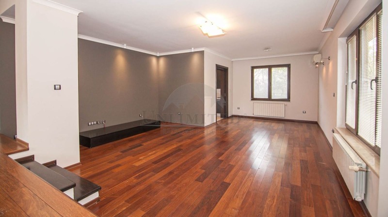 Til leje  Hus Sofia , Simeonovo , 364 kvm | 51673318 - billede [2]