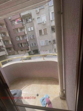 ���� ��� ���� 3-����� | Imot.bg � ����� ������ 13