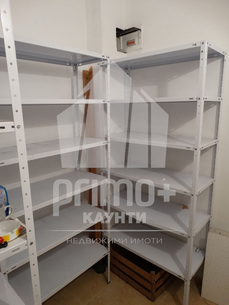 Дава под наем СКЛАД, гр. Велико Търново, Център, снимка 3 - Складове - 53173062