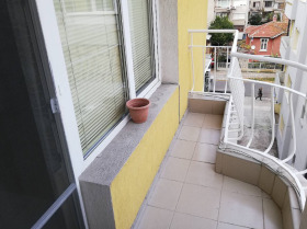 1 bedroom Tsentar, Burgas 9