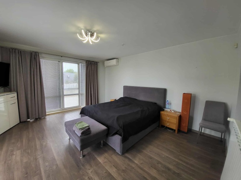 Дава под наем КЪЩА, гр. Варна, м-т Горна Трака, снимка 7 - Къщи - 52705941