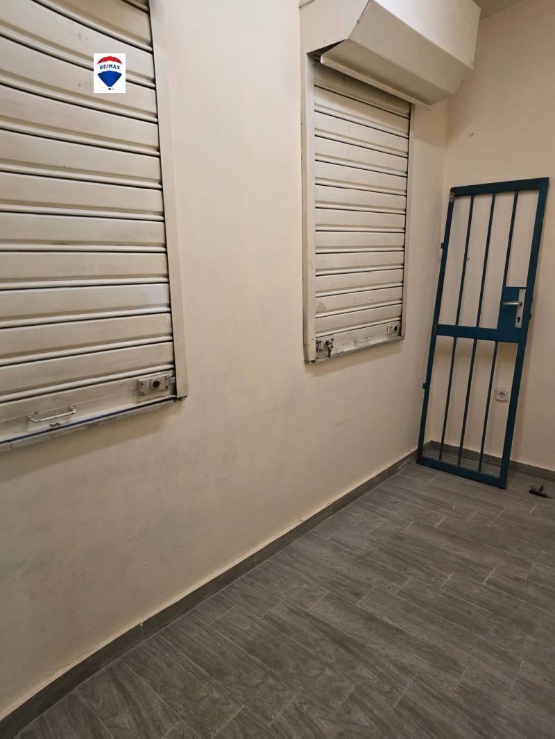 Дава под наем  Магазин град Пловдив , Център , 55 кв.м | 15283065 - изображение [9]
