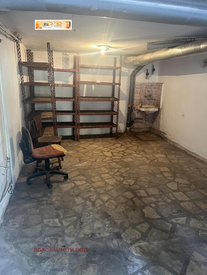 Kiralık  Garaj Vraca , Centar , 20 metrekare | 65150912