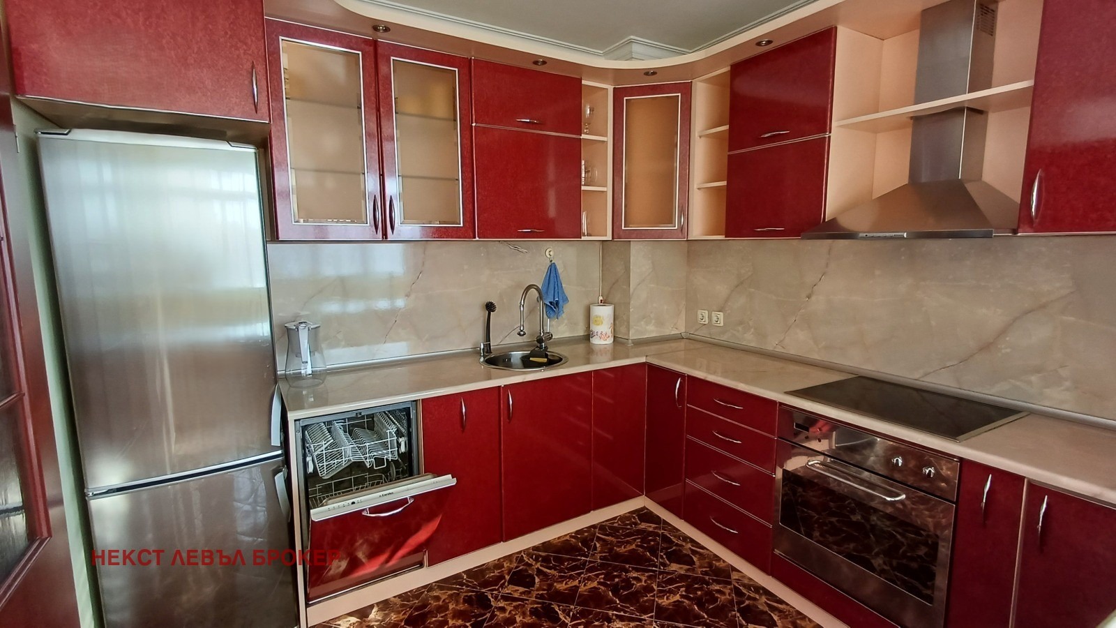 Дава под наем 3-СТАЕН, гр. София, Център, снимка 2 - Апартаменти - 55239906