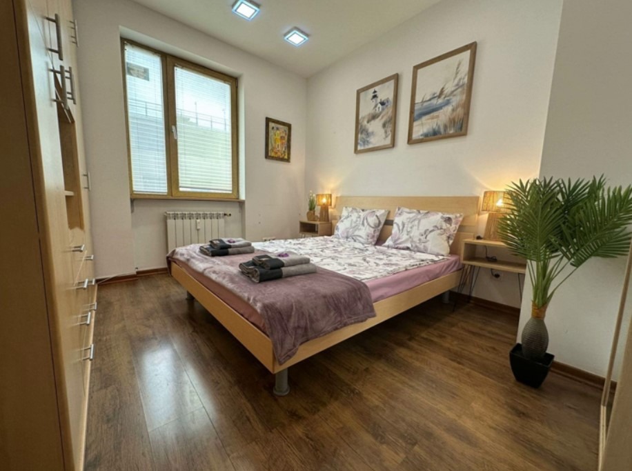 Дава под наем 3-СТАЕН, гр. София, Център, снимка 6 - Апартаменти - 54118960