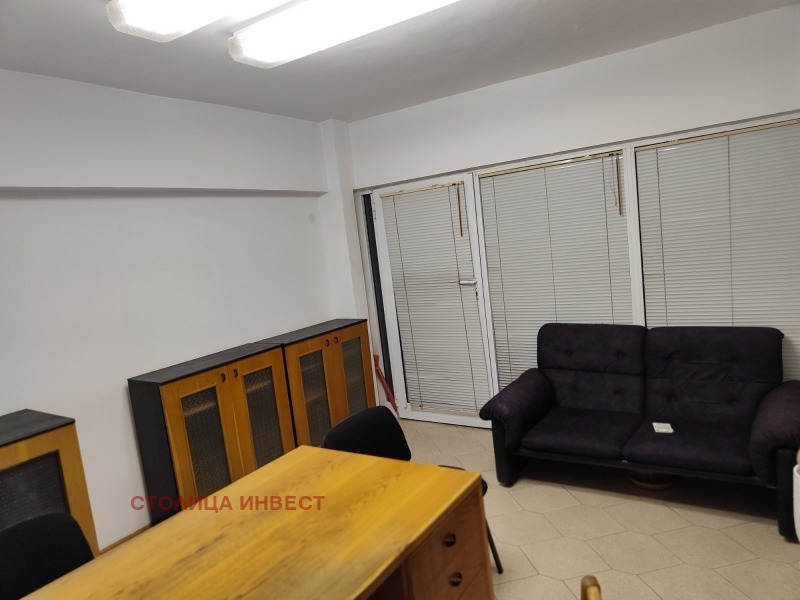 För uthyrning  Kontor Ruse , Centar , 17 kvm | 83896128 - bild [3]