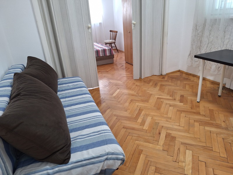 В аренду  1 спальня София , Оборище , 55 кв.м | 86028918