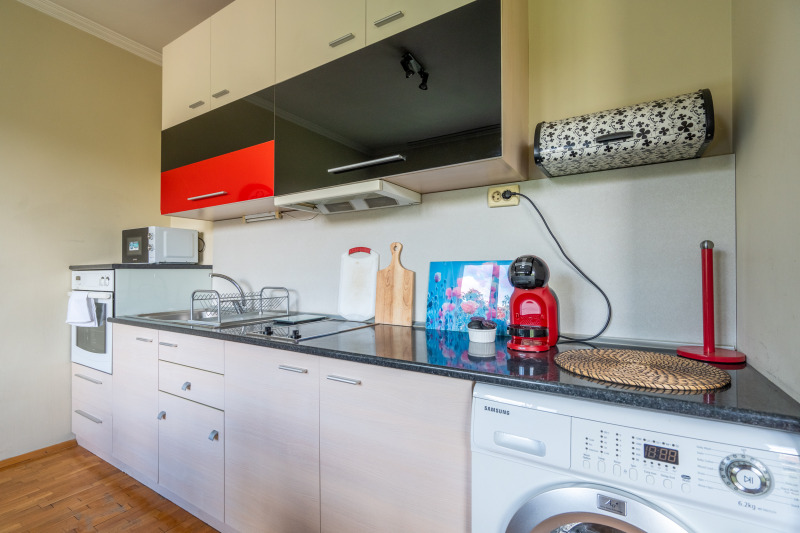 Zu vermieten  2 Schlafzimmer Sofia , Zentar , 85 qm | 64468282 - Bild [4]