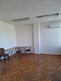 Под наем ОФИС, град Шумен, Център • 250 лв. / 127.82 € • 41884687 1