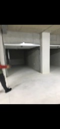 Дава под наем ГАРАЖ, ПАРКОМЯСТО, гр. София, Кръстова вада, снимка 1