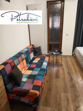 ����� ���� ��� ���� 1-�����,���� ������, ��������>