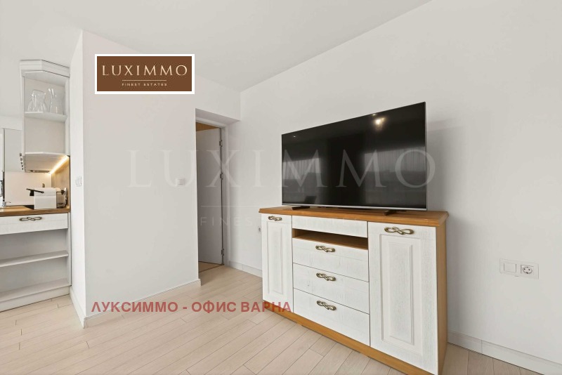 Дава под наем 3-СТАЕН, гр. Варна, Център, снимка 14 - Апартаменти - 52477564