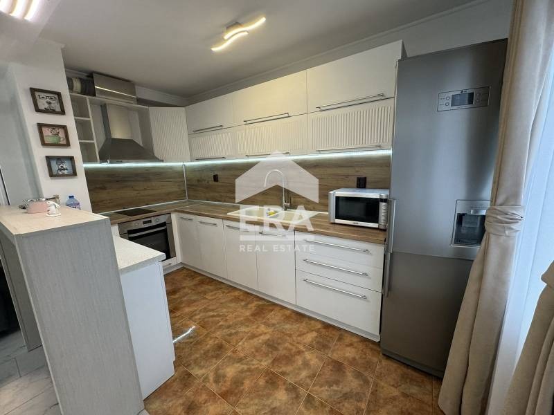 Дава под наем 3-СТАЕН, гр. Хасково, Воеводски, снимка 6 - Апартаменти - 53128036