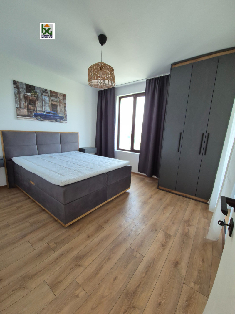 Zu vermieten  2 Schlafzimmer Warna , m-t Alen mak , 105 qm | 72557388 - Bild [8]