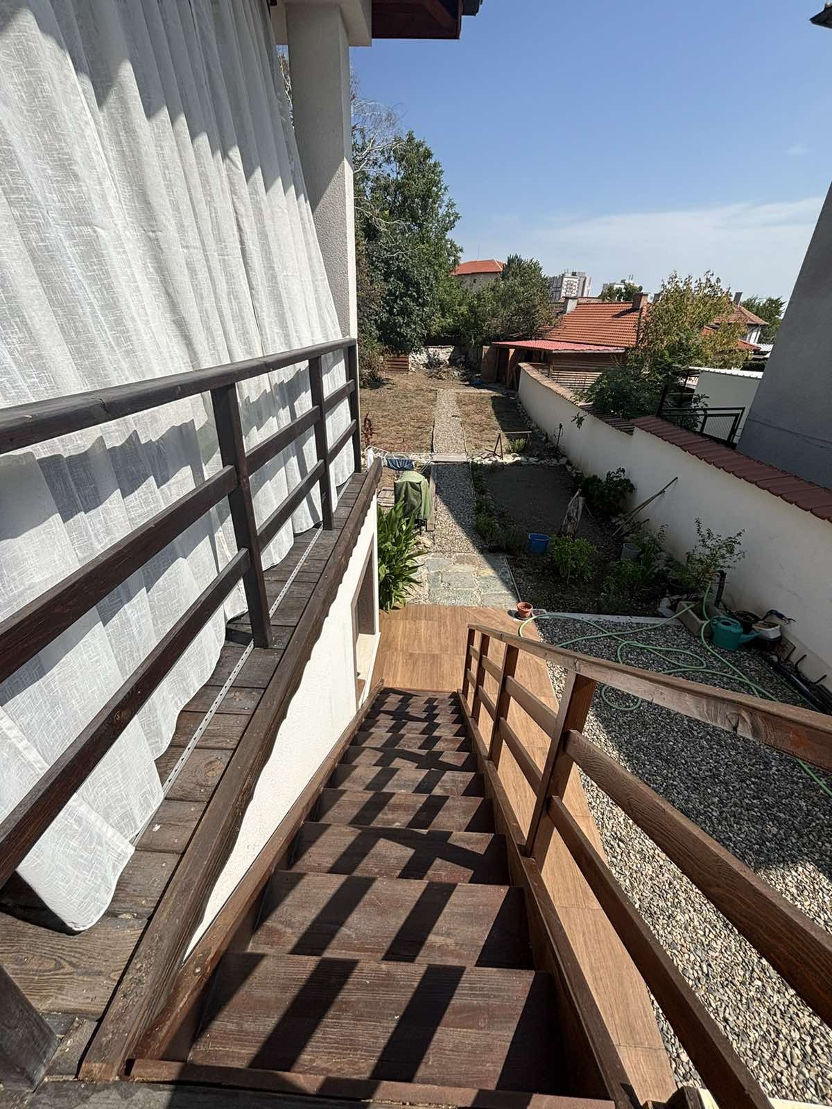 Дава под наем КЪЩА, гр. Карлово, област Пловдив, снимка 16 - Къщи - 55902379