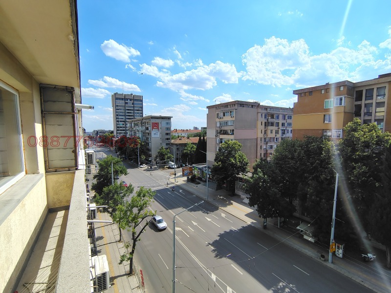 En renta  2 dormitorios Stara Zagora , Tsentar , 65 metros cuadrados | 80087313 - imagen [5]