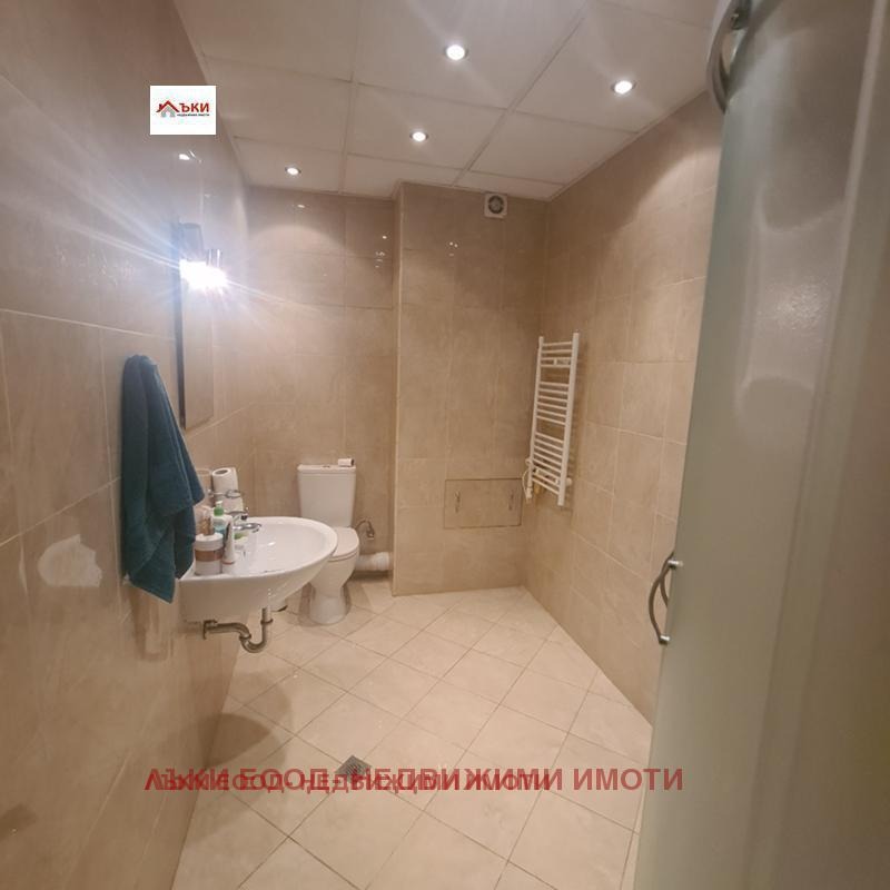 Дава под наем 3-СТАЕН, гр. София, Център, снимка 9 - Апартаменти - 52885497