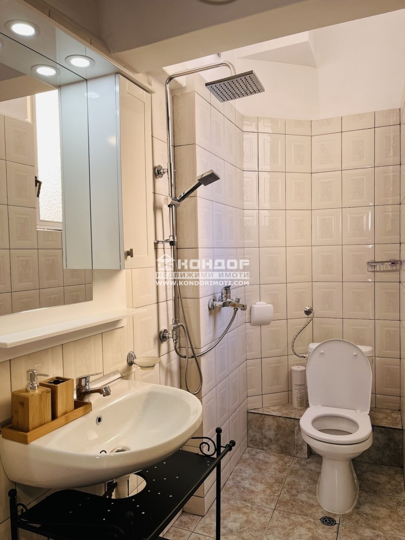 Do wynajęcia  3+ sypialni Plowdiw , Centar , 113 mkw | 11818124 - obraz [13]