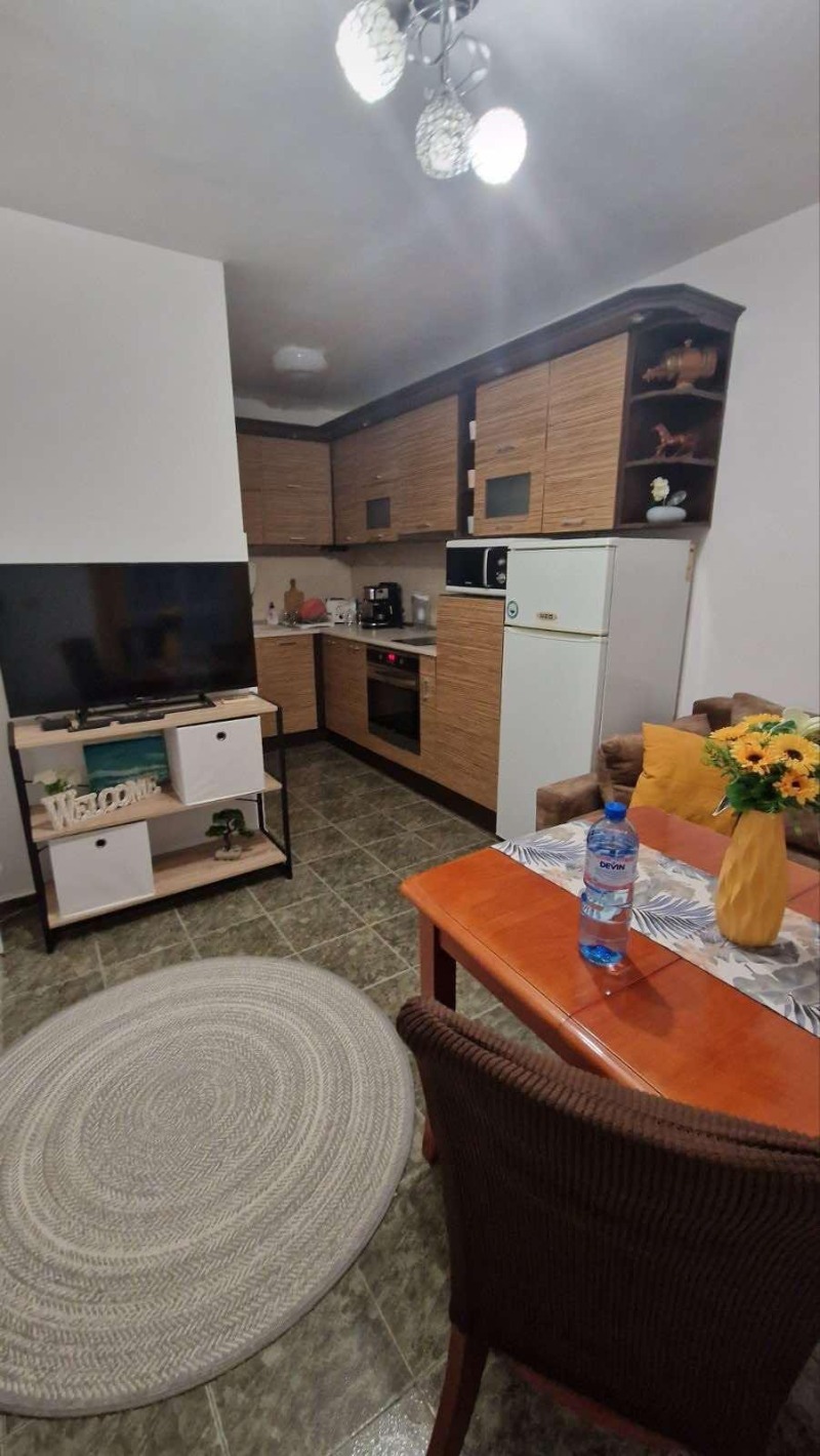 Под наем 2-СТАЕН, град Варна, Център • 537 € / 1050.28 лв. • 59270954 1