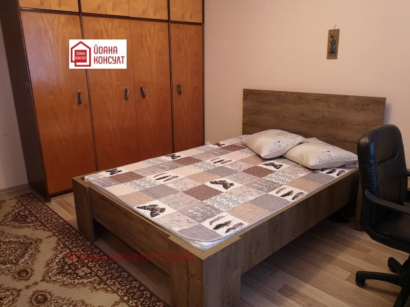 De inchiriat  2 dormitoare Pleven , Șiroc țentâr , 70 mp | 91183877 - imagine [10]