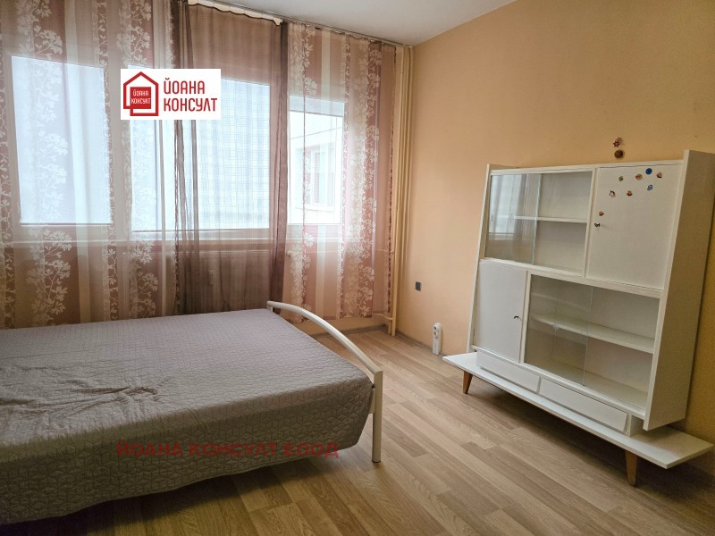 De inchiriat  2 dormitoare Pleven , Șiroc țentâr , 70 mp | 91183877 - imagine [2]