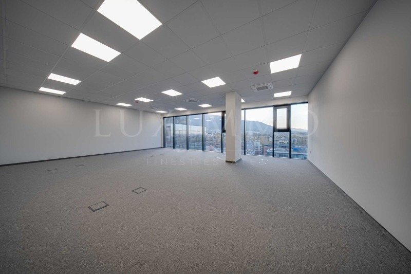 Дава под наем ОФИС, гр. София, Малинова долина, снимка 3 - Офиси - 52302897