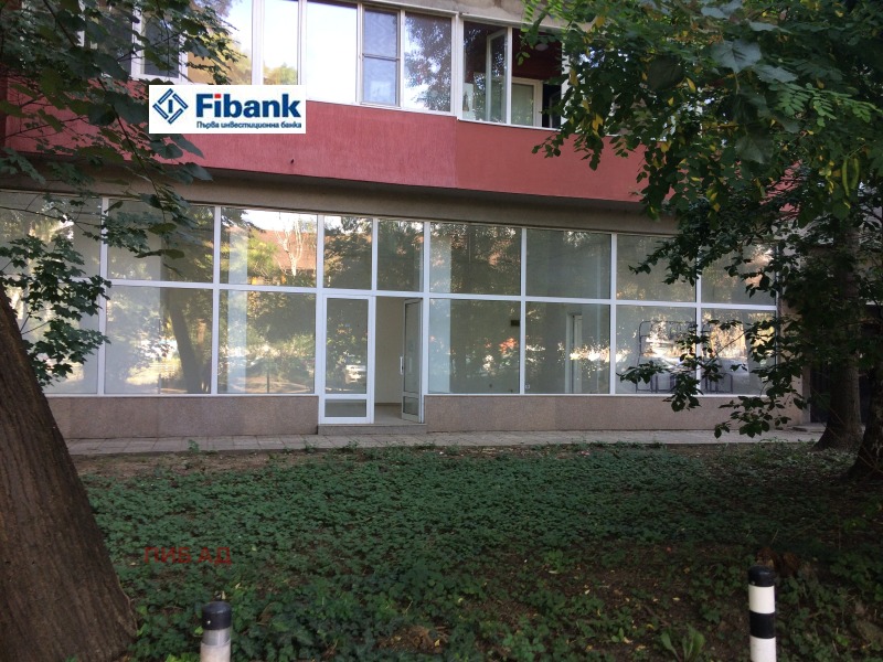 Дава под наем МАГАЗИН, гр. София, Център