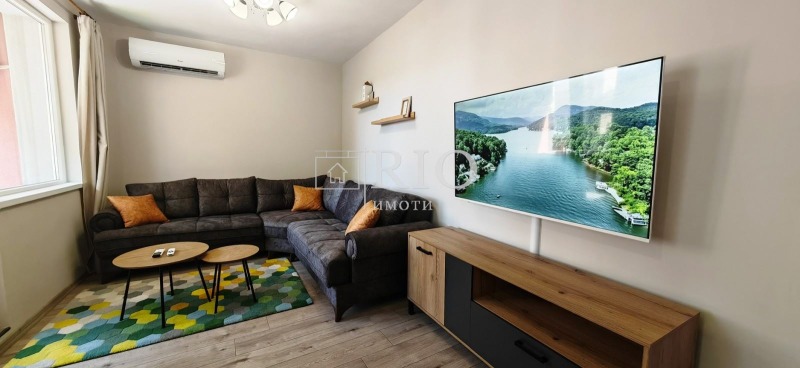 De inchiriat  1 dormitor Plovdiv , Camenița 1 , 65 mp | 60084705 - imagine [3]