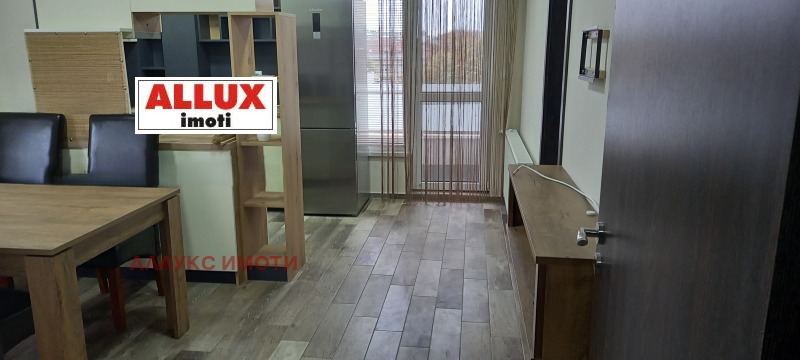 Дава под наем 3-СТАЕН, гр. Русе, Център