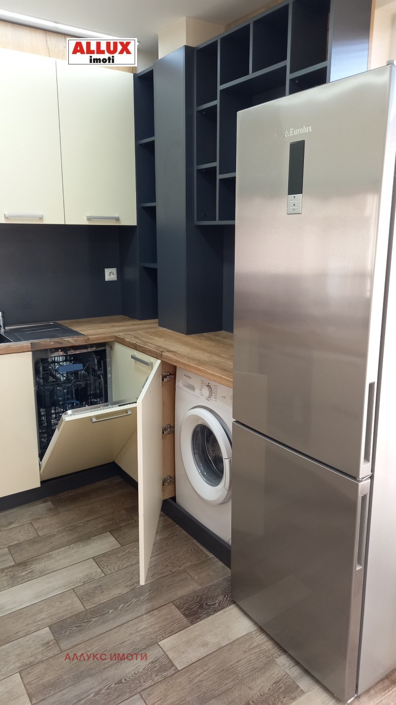 Дава под наем 3-СТАЕН, гр. Русе, Център, снимка 2 - Апартаменти - 52935068