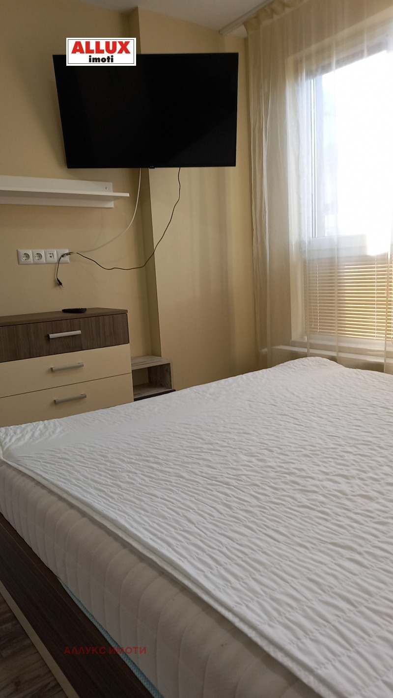 Дава под наем 3-СТАЕН, гр. Русе, Център, снимка 6 - Апартаменти - 52935068