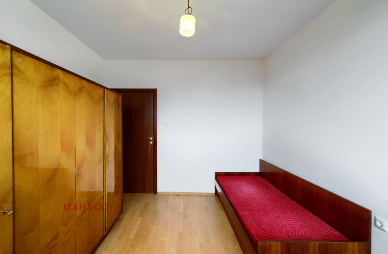 Vuokrattavana  3 makuuhuonetta Sofia , Tsentar , 120 neliömetriä | 95369238 - kuva [9]