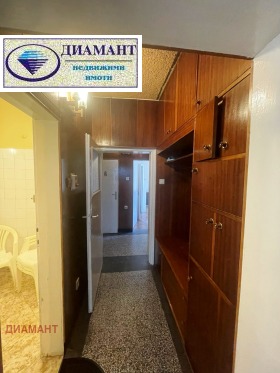 ���� ��� ���� 3-����� | Imot.bg � ����� ������ 12