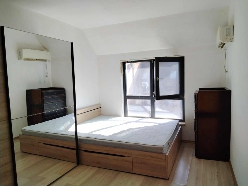 В аренду  Комната София , Център , 20 кв.м | 68618824