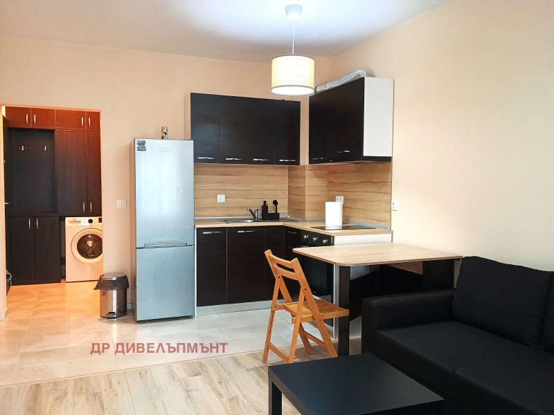 För uthyrning  Studio Sofia , Mladost 4 , 40 kvm | 82241014 - bild [2]