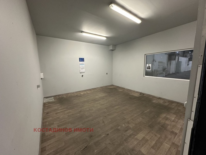 Дава под наем СКЛАД, гр. Пловдив, Индустриална зона - Юг, снимка 5 - Складове - 52455881